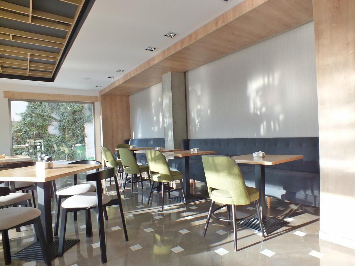 Hotel Las Yucas Atarfe Ngoại thất bức ảnh